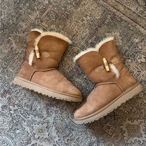 UGG Keely Boots - Chestnut Brown